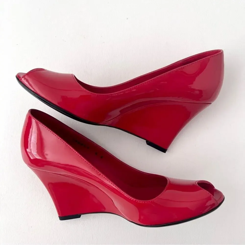 GUCCI | Red Patent Leather GG Logo Peep Toe Wedge Pumps Heels US 6